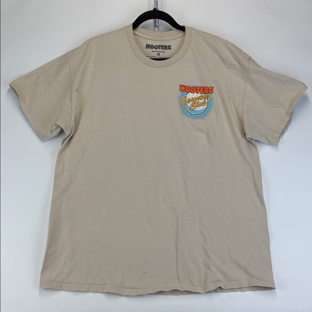 HOOTERS Country Club Graphic T-shirts Size XL